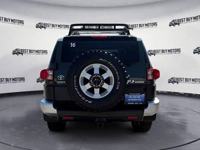 2011 Toyota FJ Cruiser - Image 7 of 31