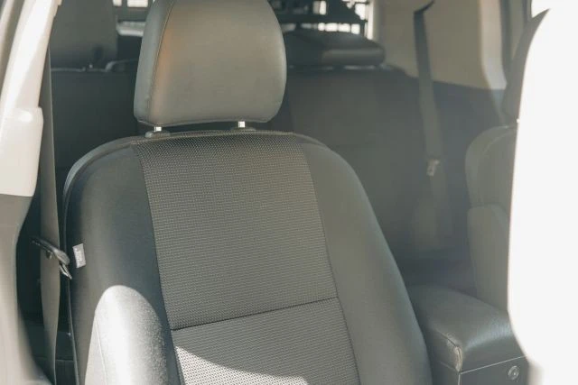 2011 Toyota FJ Cruiser - Image 20 of 31