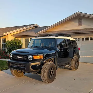 2011 Toyota FJ Cruiser Sport Utility 2D