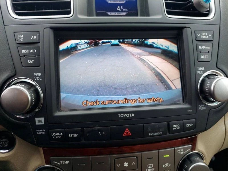 2011 Toyota Highlander - Image 5 of 12