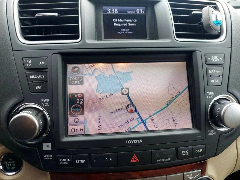2011 Toyota Highlander - Image 4 of 12