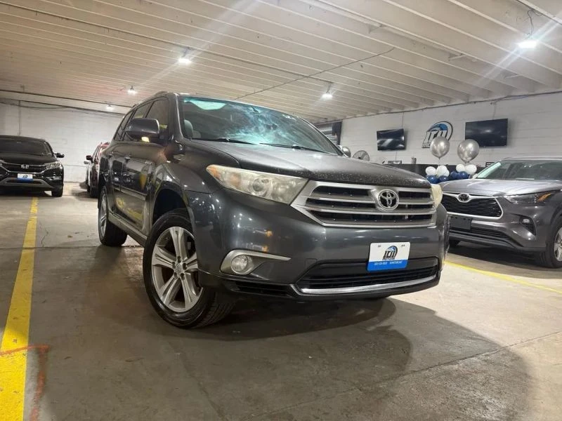 2011 Toyota Highlander - Image 6 of 12