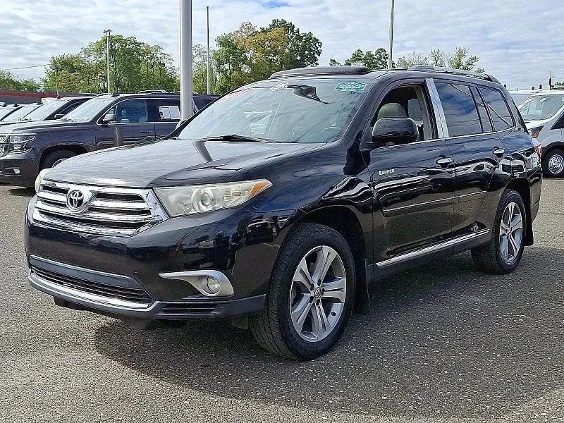 2011 Toyota Highlander - Image 4 of 12