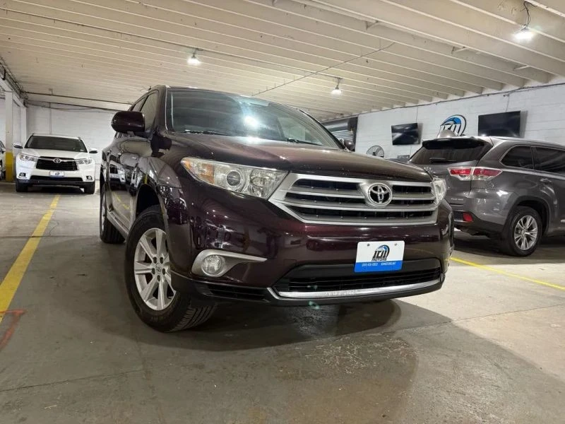 2011 Toyota Highlander - Image 7 of 12