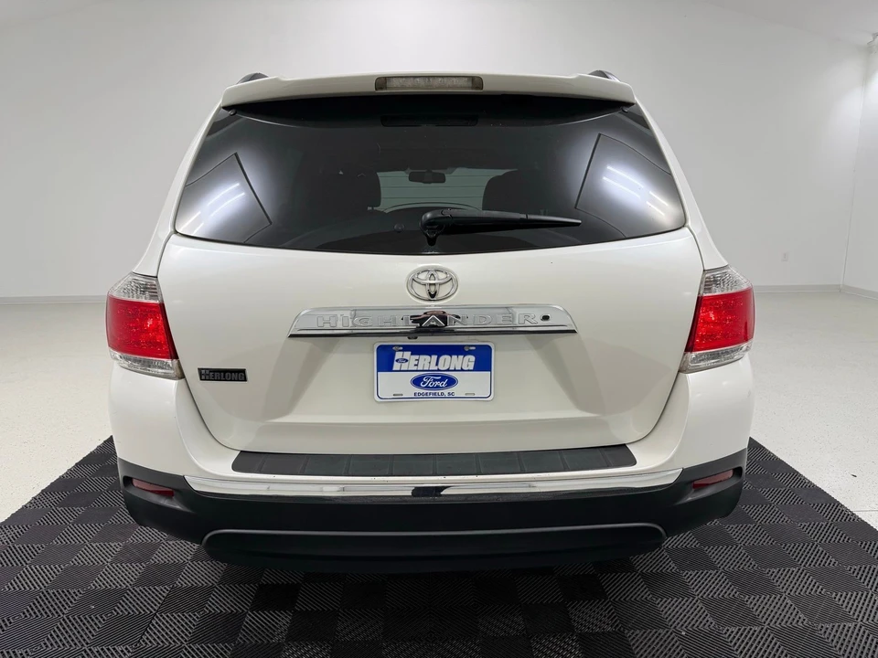 2011 Toyota Highlander - Image 16 of 21