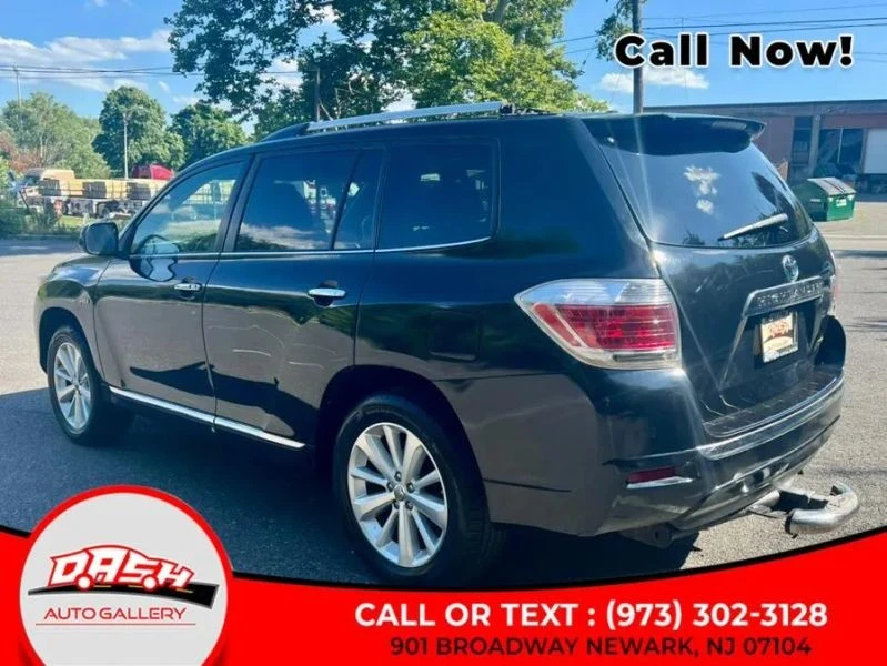 2011 Toyota Highlander - Image 10 of 12
