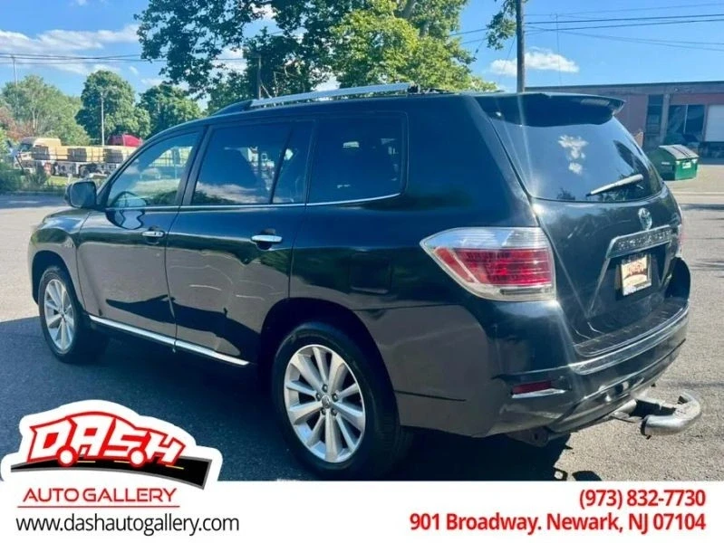 2011 Toyota Highlander - Image 10 of 12