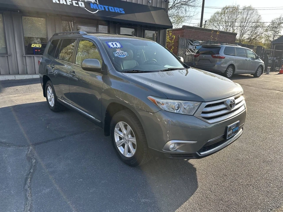 2011 Toyota Highlander - Image 4 of 21