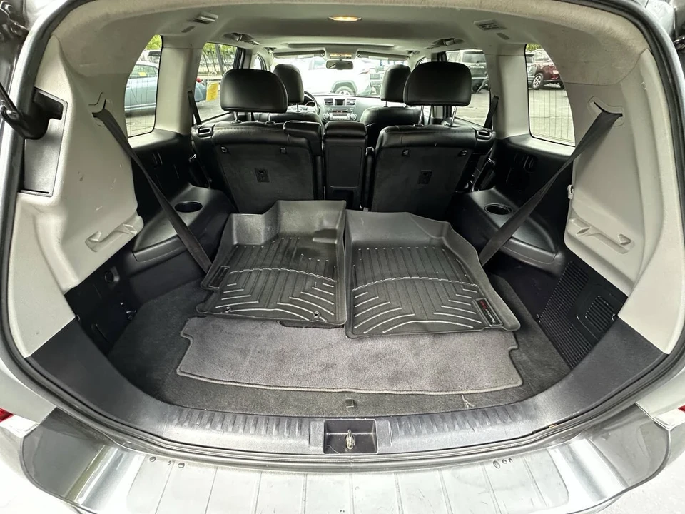 2011 Toyota Highlander - Image 18 of 21