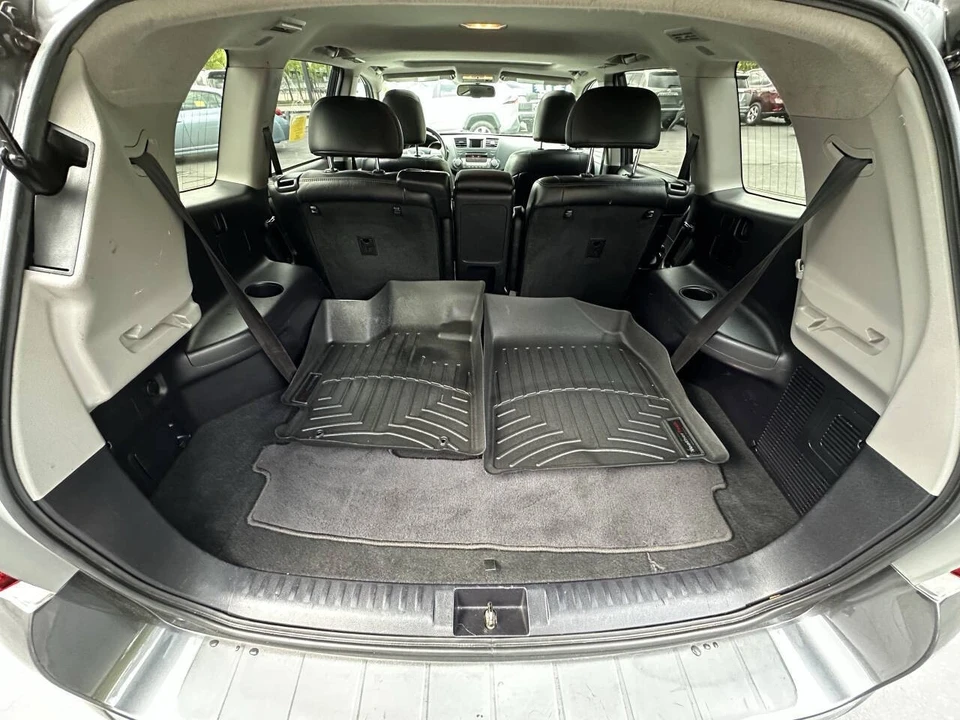 2011 Toyota Highlander - Image 18 of 21