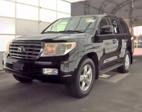 2011 Toyota Land Cruiser Base