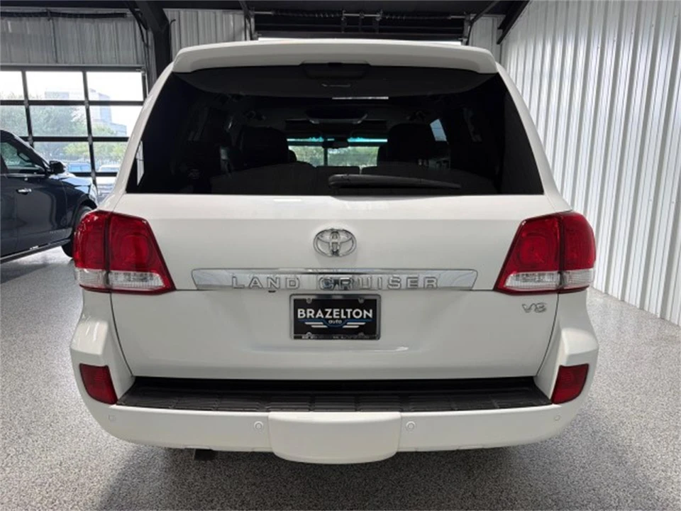2011 Toyota J200 Land Cruiser - Image 5 of 31