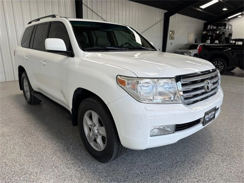 2011 Toyota J200 Land Cruiser - Image 4 of 31