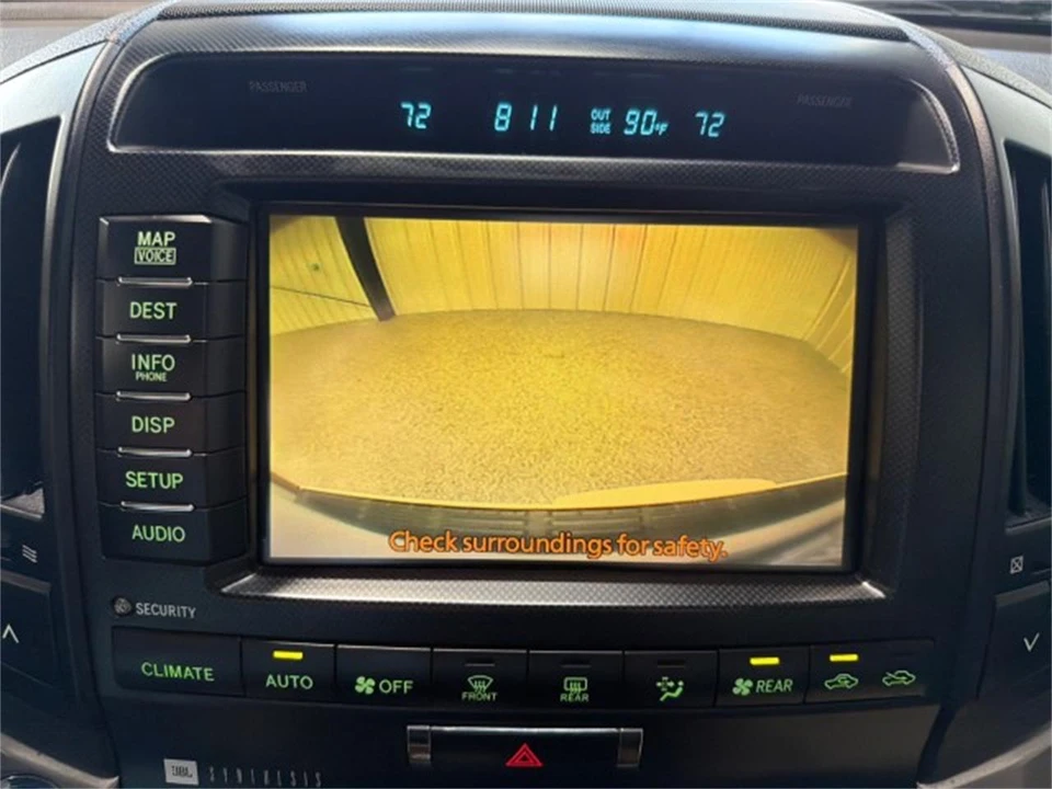 2011 Toyota J200 Land Cruiser - Image 21 of 31