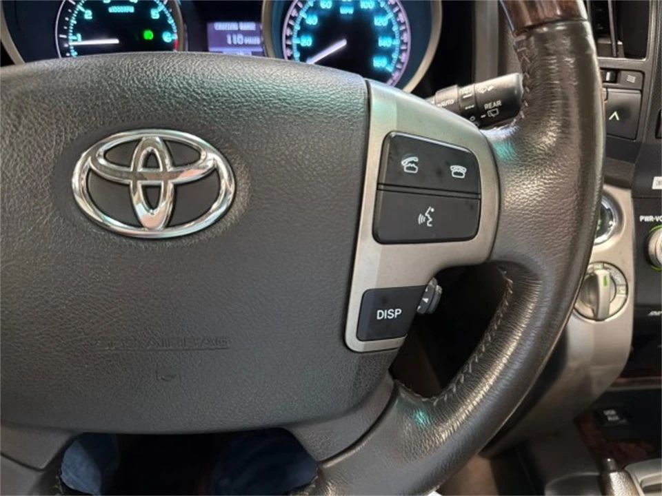 2011 Toyota J200 Land Cruiser - Image 27 of 31