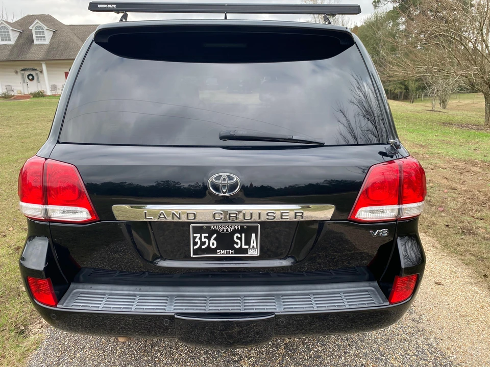 2011 Toyota J200 Land Cruiser - Image 7 of 31