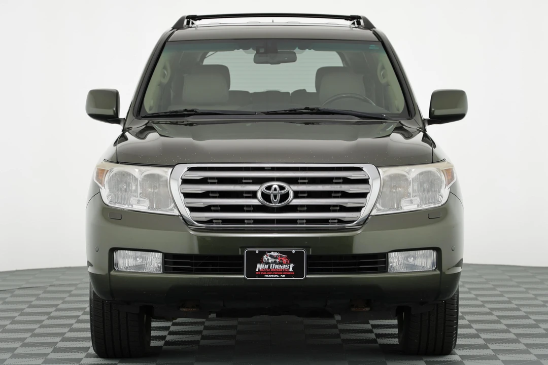 2011 Toyota J200 Land Cruiser - Image 2 of 31