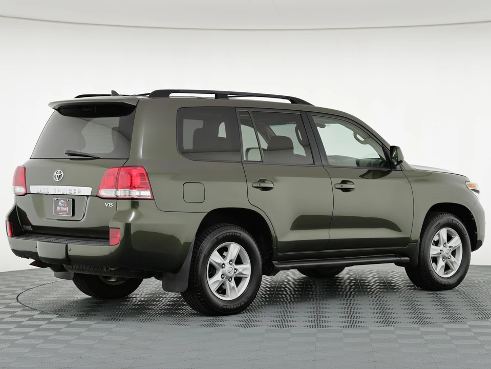 2011 Toyota J200 Land Cruiser - Image 12 of 31