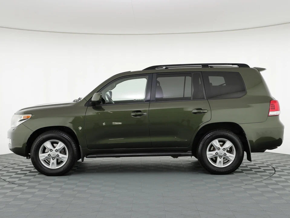 2011 Toyota J200 Land Cruiser - Image 10 of 31