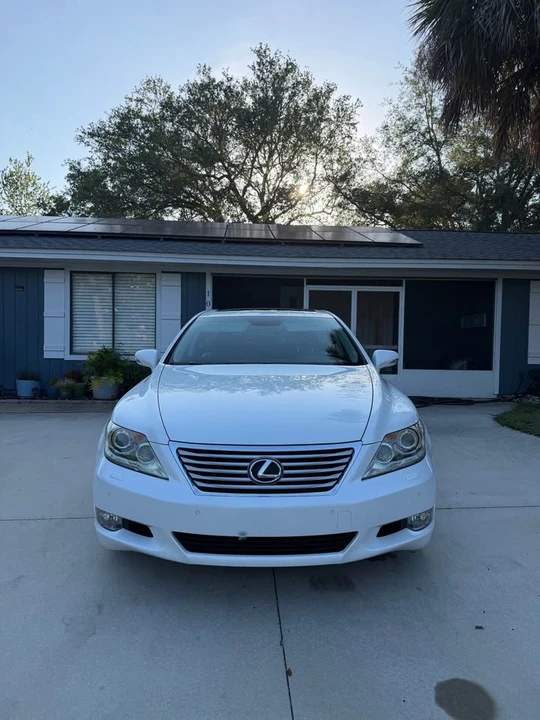 2011 Lexus LS 4th Gen - Image 2 of 9