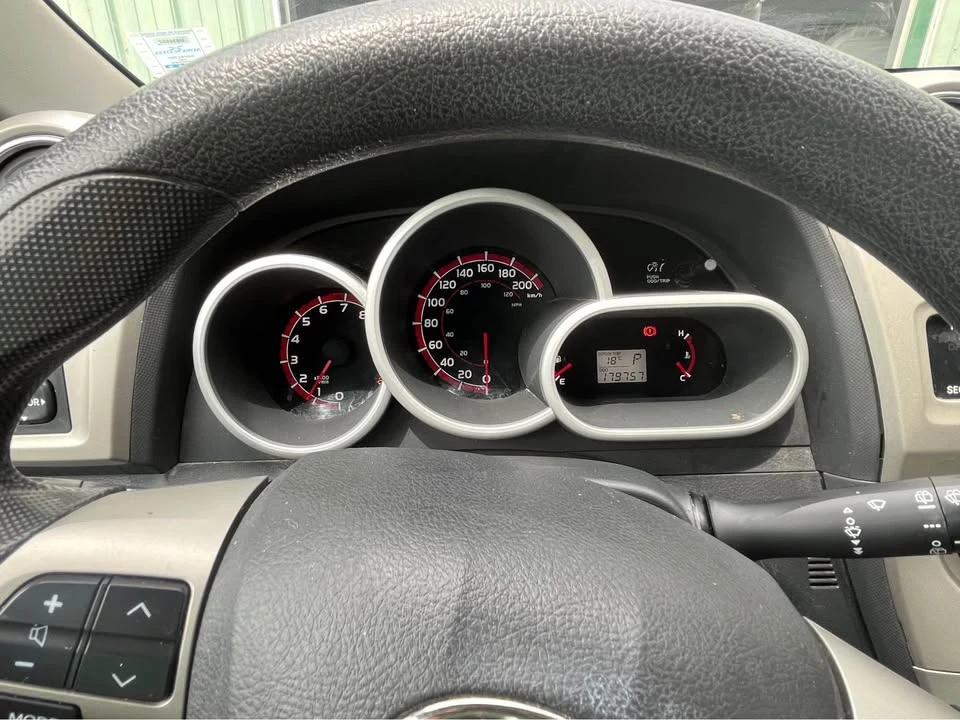 2011 Toyota Matrix 2nd Gen - Image 8 of 9