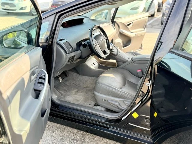 2011 Toyota Prius 3rd Gen - Image 18 of 21