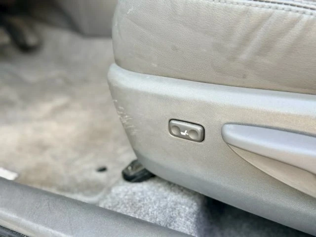 2011 Toyota Prius 3rd Gen - Image 19 of 21
