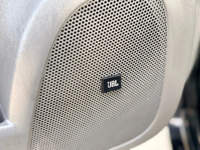 2011 Toyota Prius 3rd Gen - Image 20 of 21