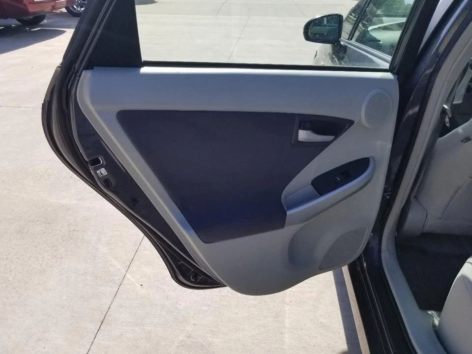 2011 Toyota Prius 3rd Gen - Image 19 of 20