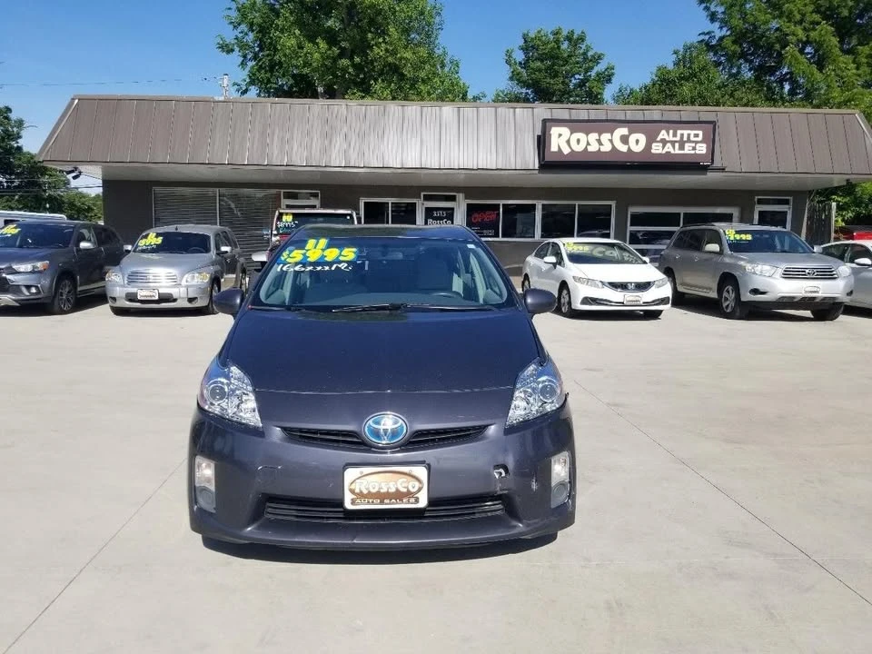 2011 Toyota Prius 3rd Gen - Image 2 of 20