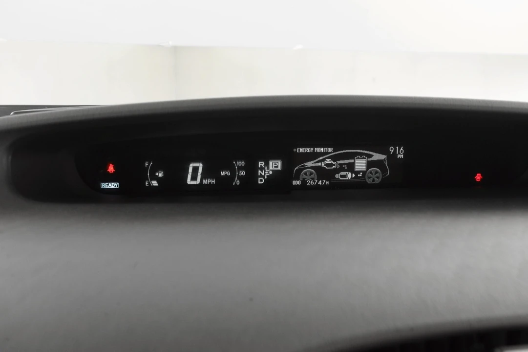 2011 Toyota Prius 3rd Gen - Image 11 of 21