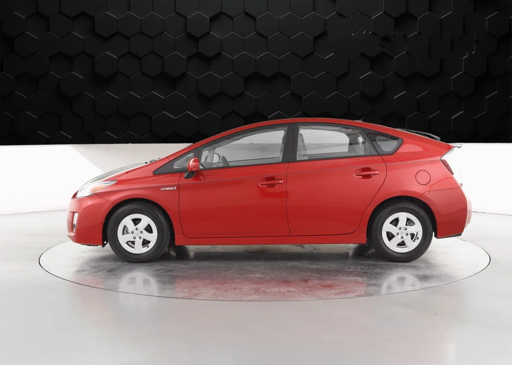 2011 Toyota Prius 3rd Gen - Image 7 of 21