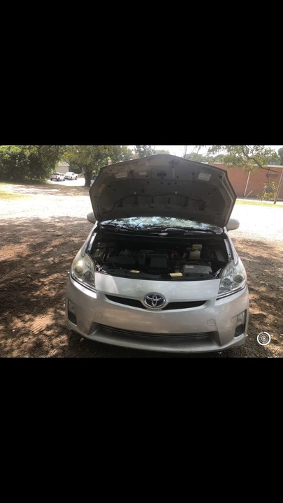 2011 Toyota Prius 3rd Gen - Image 8 of 10