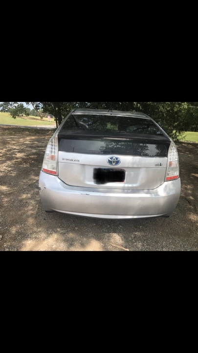2011 Toyota Prius 3rd Gen - Image 4 of 10