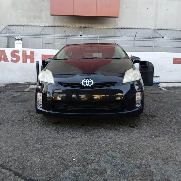 2011 Toyota Prius 3rd Gen - Image 18 of 20