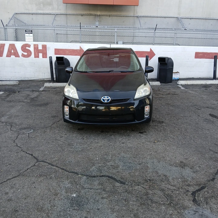 2011 Toyota Prius 3rd Gen - Image 5 of 20
