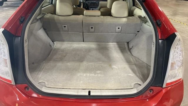 2011 Toyota Prius 3rd Gen - Image 7 of 7