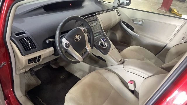 2011 Toyota Prius 3rd Gen - Image 5 of 7