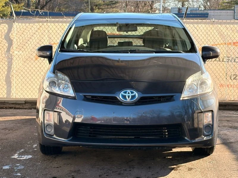 2011 Toyota Prius 3rd Gen - Image 5 of 12