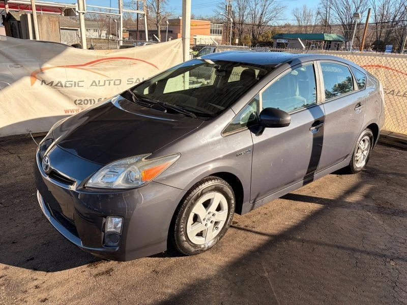 2011 Toyota Prius 3rd Gen - Image 8 of 12