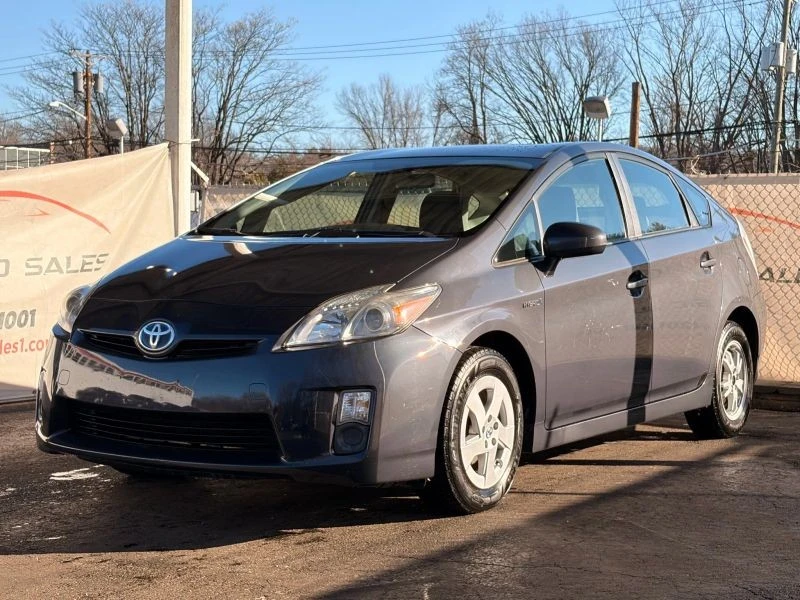 2011 Toyota Prius 3rd Gen - Image 3 of 12