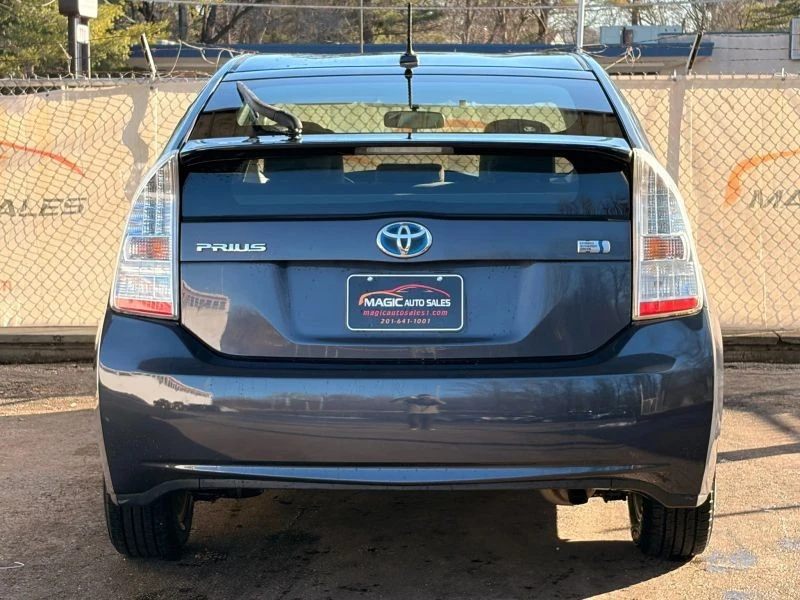 2011 Toyota Prius 3rd Gen - Image 10 of 12