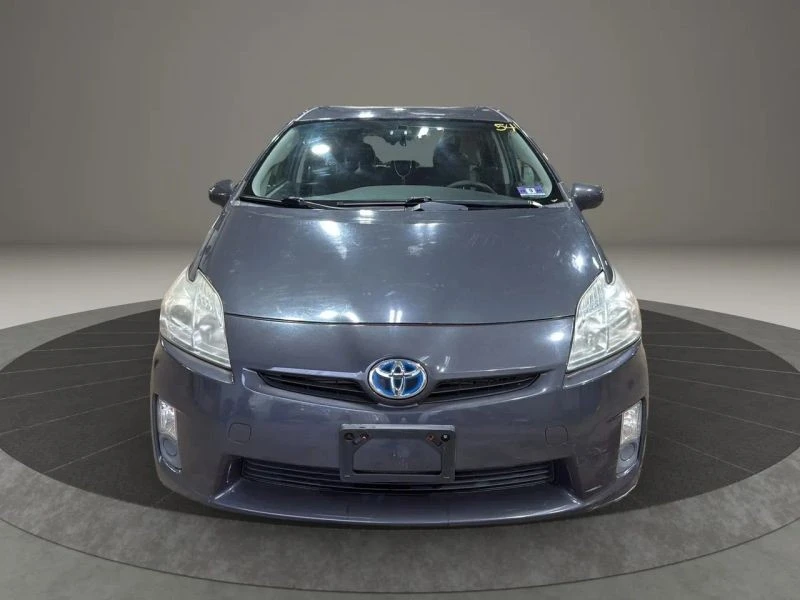 2011 Toyota Prius 3rd Gen - Image 2 of 12