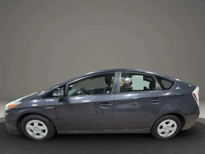2011 Toyota Prius 3rd Gen - Image 8 of 12