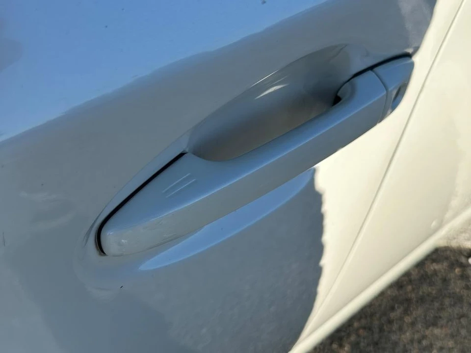 2011 Toyota Prius 3rd Gen - Image 3 of 21