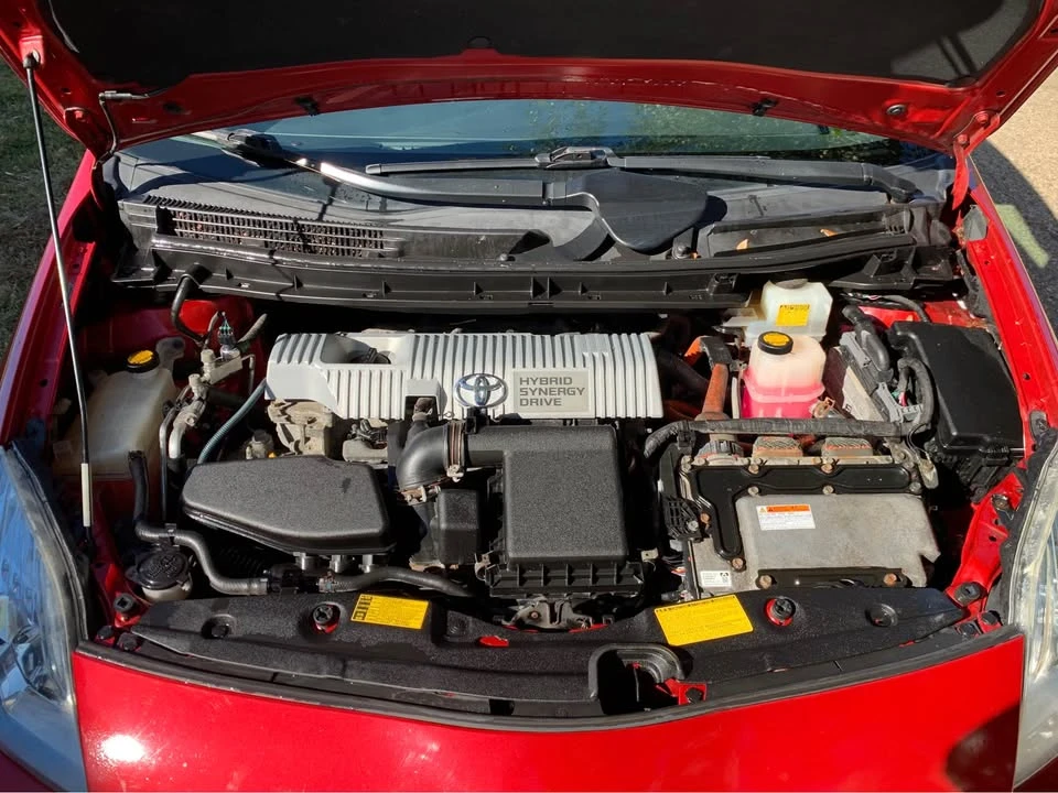 2011 Toyota Prius 3rd Gen - Image 10 of 10