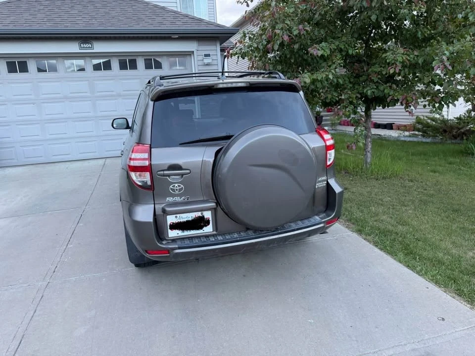 2011 Toyota RAV4 3rd Gen - Image 6 of 11