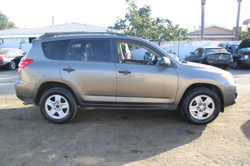 2011 Toyota RAV4 3rd Gen - Image 3 of 21