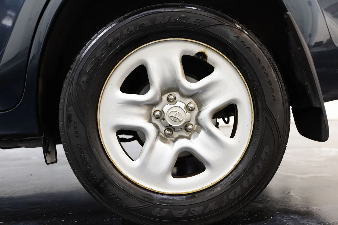 2011 Toyota RAV4 3rd Gen - Image 9 of 12