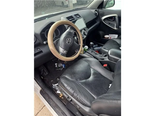 2011 Toyota RAV4 3rd Gen - Image 7 of 9